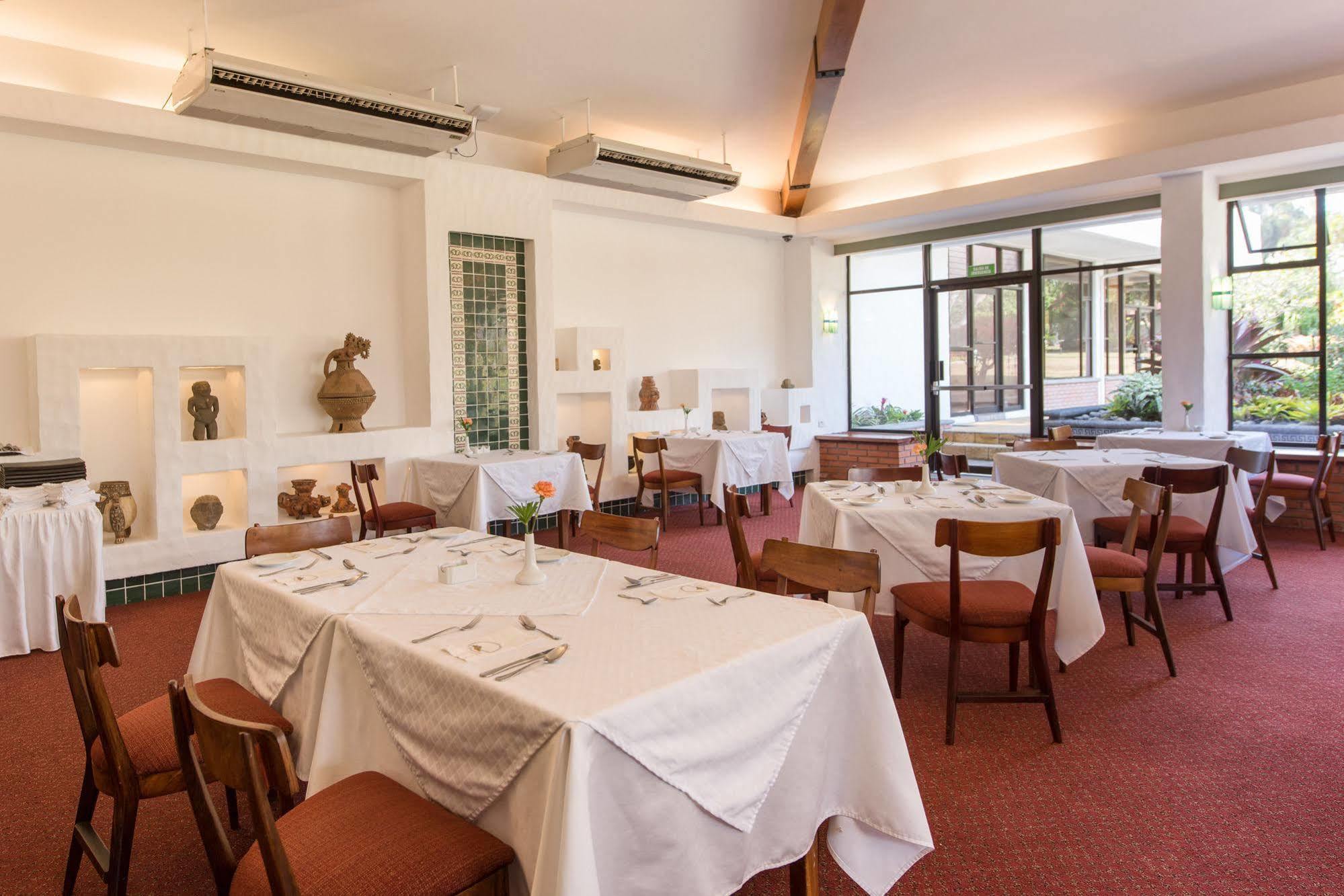 Hotel Bougainvillea San Jose Santo Domingo De Heredia Zewnętrze zdjęcie